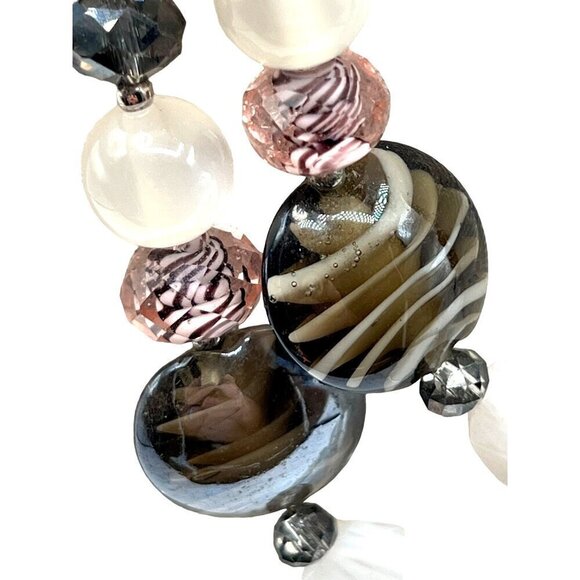 Elegant Multicolor Statement Necklace With Beads & Stones Adjustable Length - Picture 7 of 10